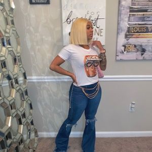 Meet your Posher, Cornelia